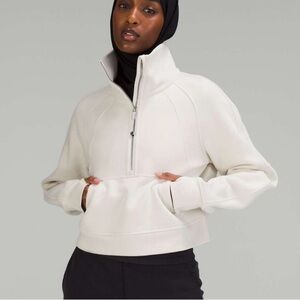 *read description* Lululemon Scuba Oversized Funnel Neck Half Zip in Bone XS/S